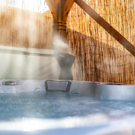 Little Apple Cottage- Free Parking, Hot Tub, Fire, Town Centre Appleby-in-Westmorland 外观 照片